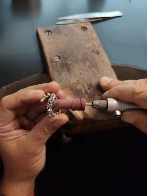 ANELLO DESIRÈ LAVORAZIONE